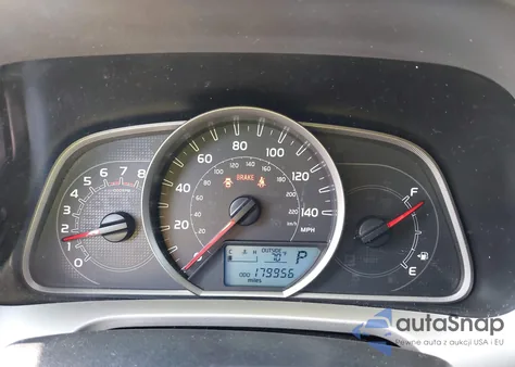 2014 Toyota Rav4 Xle z USA, uszkodzony, nr VIN 2T3RFREV6EW191411